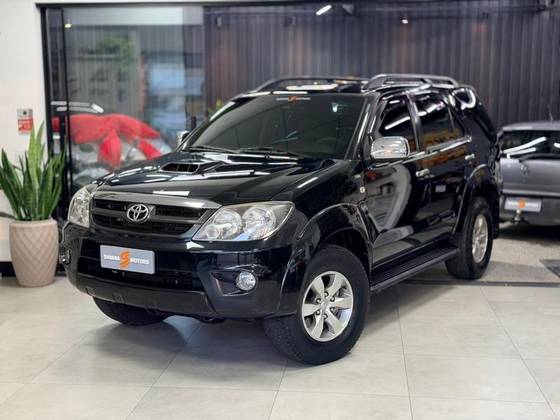 TOYOTA HILUX 3.0 SRV 4X4 CD 16V TURBO INTERCOOLER DIESEL 4P AUTOMÁTICO